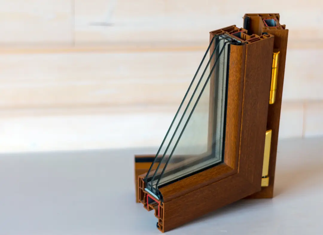 Installation de fenêtre en bois sur mesure Treillières